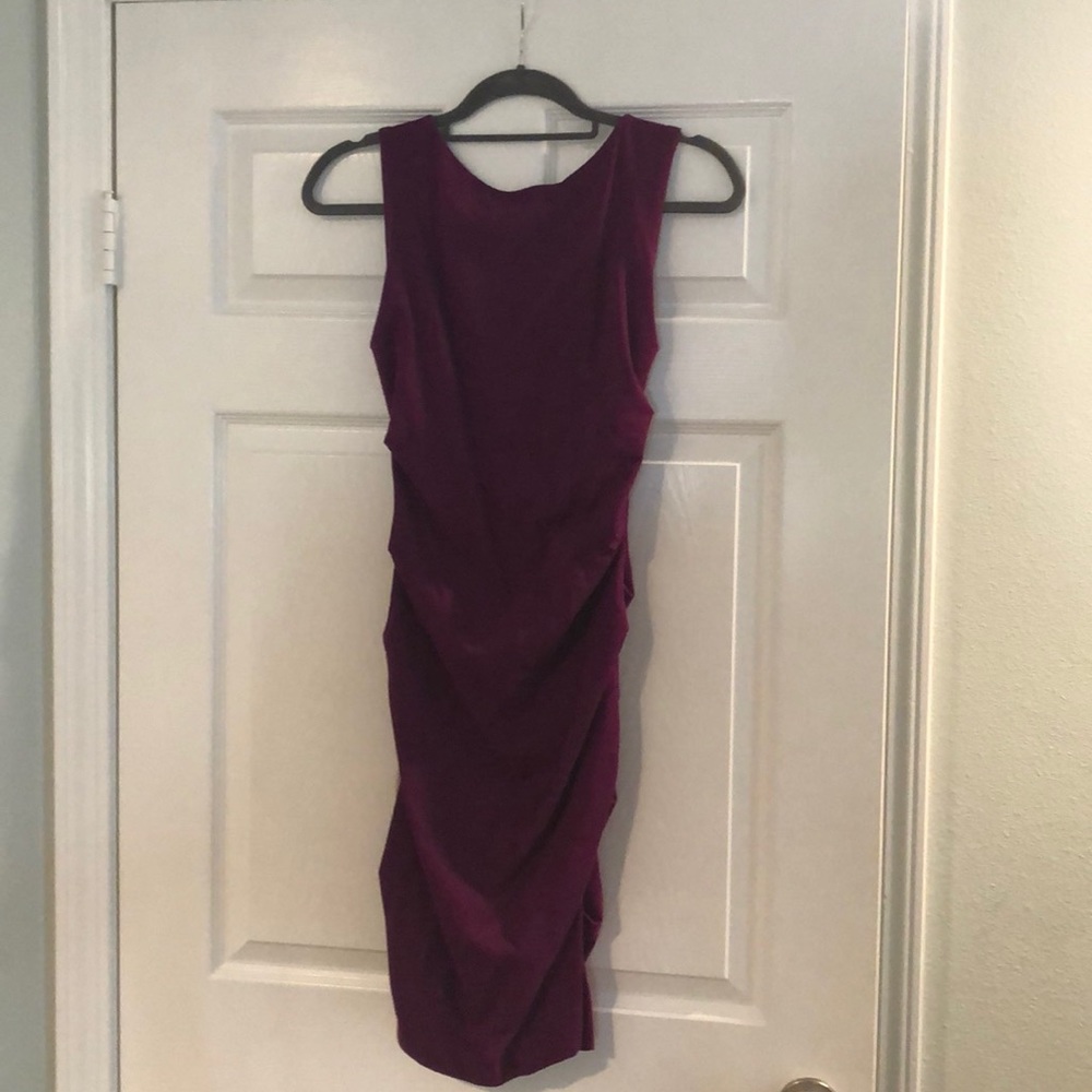 Nicole Miller size small dress w cute back detail